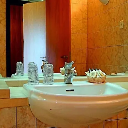 דירה Spectacular 2 Bedroom In The Center